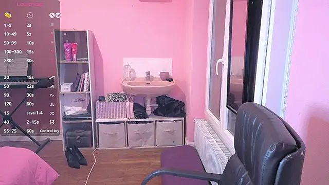 Angelic a online show from December 2025 06:55:02 PM