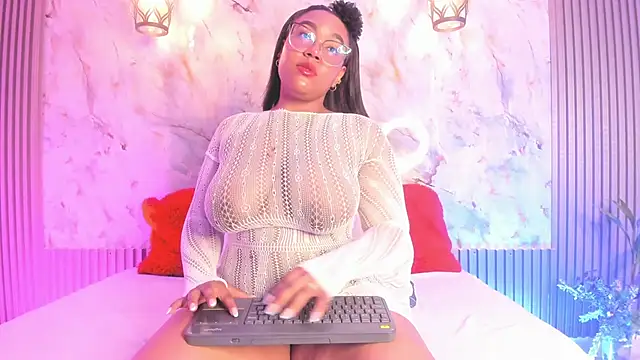 Esmeralda Duarte online show from March 2025 09:35:02 AM