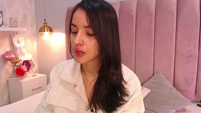 LeenaBrown online show from February 2026 12:34:02 PM