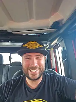 Snapshot of JeepinAround chatting on September 2025 11:33:01 PM JeepinAround online show from September 2025 11:33:01 PM