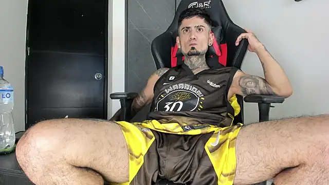 sergiio mesa27 online show from March 2026 04:57:02 AM