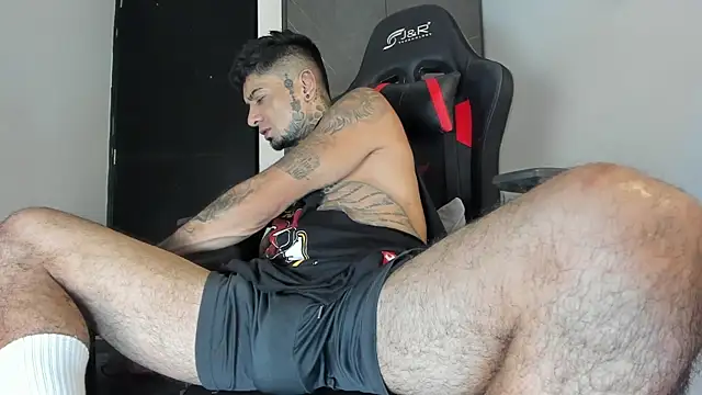 sergiio mesa27 online show from October 2025 02:45:02 AM