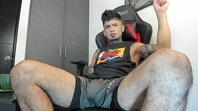 Snapshot of sergiio_mesa27 chatting on September 2025 01:18:01 PM sergiio mesa27 online show from September 2025 01:18:01 PM