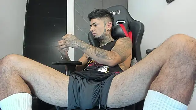 sergiio mesa27 online show from October 2025 02:06:02 PM