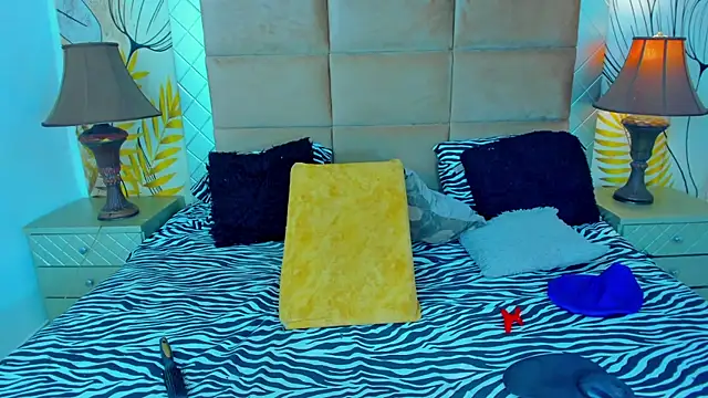 Black godessTs online show from December 2025 06:28:01 AM