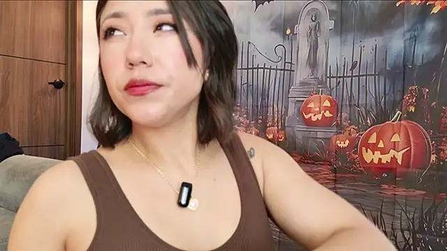 Hot Couple666 online show from October 2025 06:06:02 PM