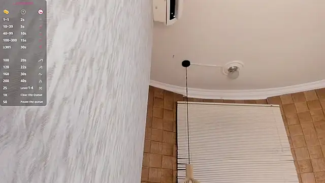 Lissalittlee online show from March 2026 07:43:02 PM