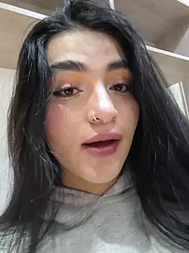 miel gomez online show from November 2025 06:41:02 PM