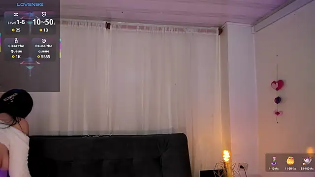 miel gomez online show from March 2025 08:22:01 PM