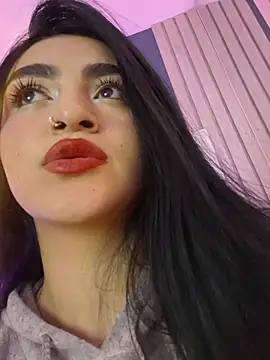 miel gomez online show from November 2025 01:10:01 AM