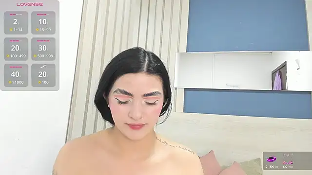 miel gomez online show from September 2025 11:11:01 PM
