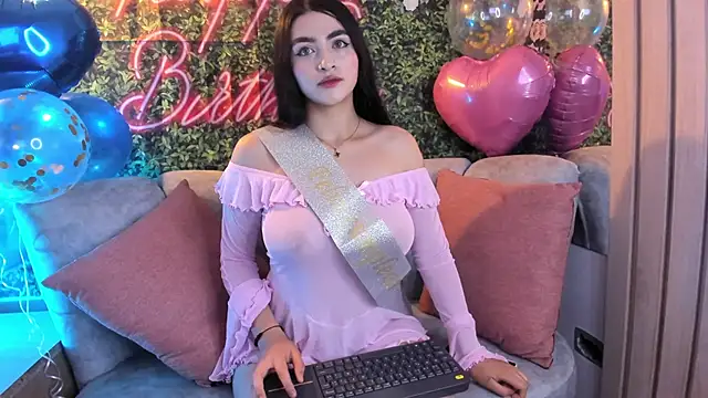 miel gomez online show from September 2025 10:20:02 PM