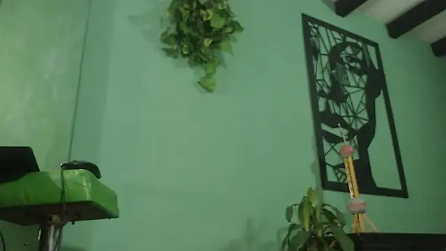 thirstymoonxx online show from December 2025 03:19:02 AM