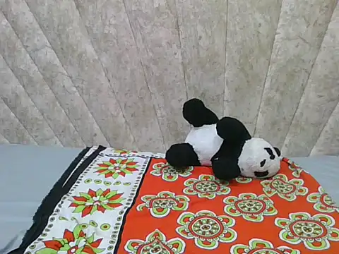 Sexy Villagegal online show from October 2025 04:19:02 PM