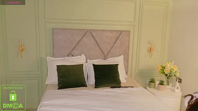  Miss Kimm online show from February 2026 01:00:02 PM