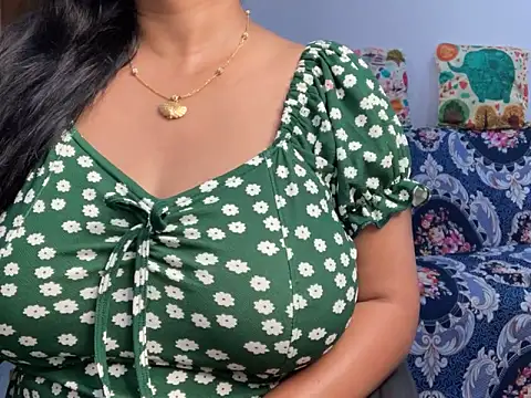 Aishwarya 101  online show from October 2025 05:13:02 PM