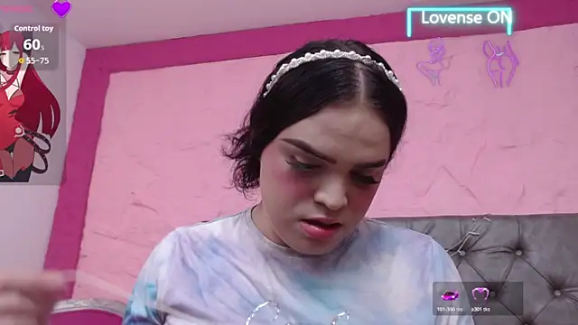 Snapshot of Pearl_Michelts chatting on June 2026 01:05:02 PM Pearl Michelts online show from June 2026 01:05:02 PM