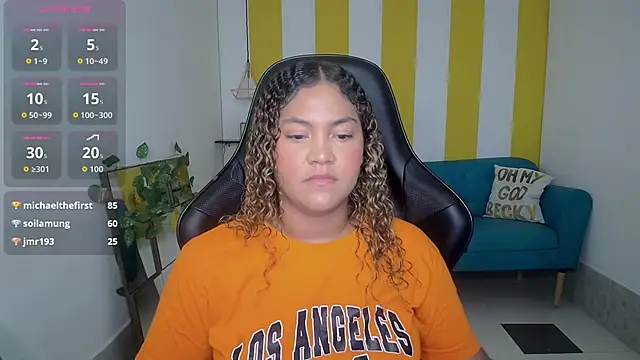 Snapshot of Cristal_War chatting on November 2025 11:30:02 PM Cristal War online show from November 2025 11:30:02 PM