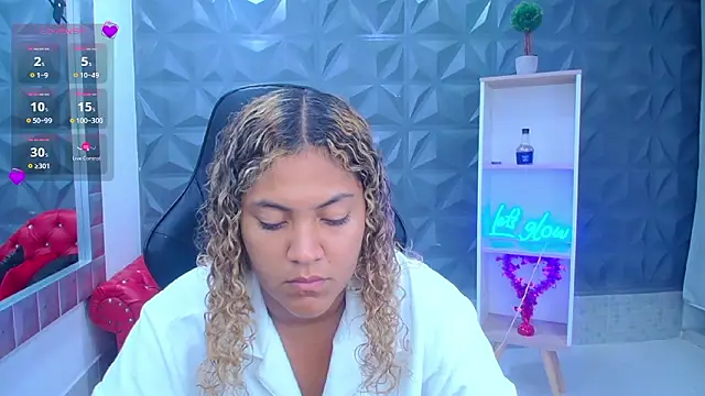 Cristal War online show from March 2026 11:23:02 PM