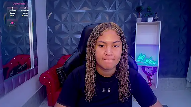 Cristal War online show from January 2026 11:21:02 PM