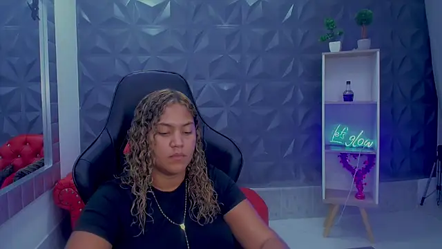 Cristal War online show from January 2026 12:03:02 AM