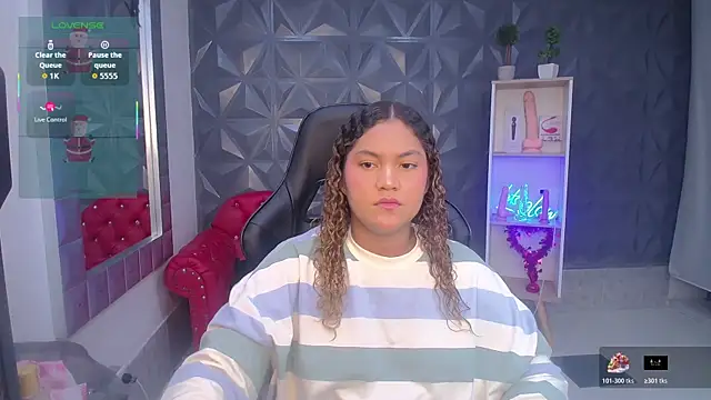 Cristal War online show from December 2025 10:46:02 PM