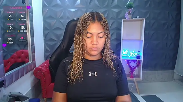 Cristal War online show from March 2026 11:21:02 PM