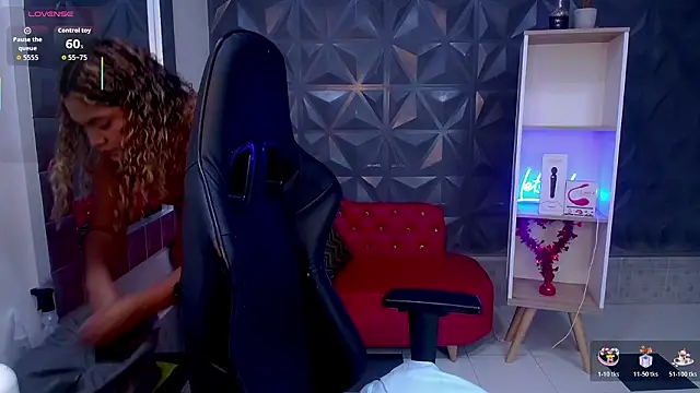 Cristal War online show from February 2026 10:48:01 PM