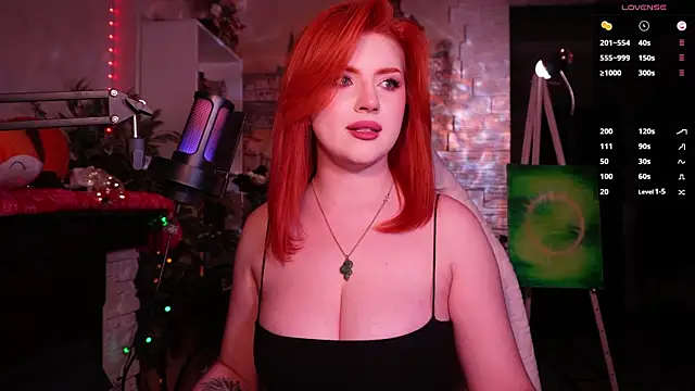 Snapshot of Chriss_Fox chatting on January 2025 03:29:02 PM Chriss Fox online show from January 2025 03:29:02 PM