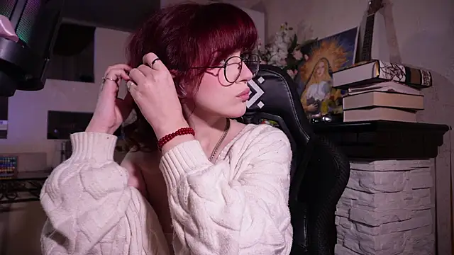 Snapshot of Chriss_Fox chatting on November 2025 03:34:02 PM Chriss Fox online show from November 2025 03:34:02 PM