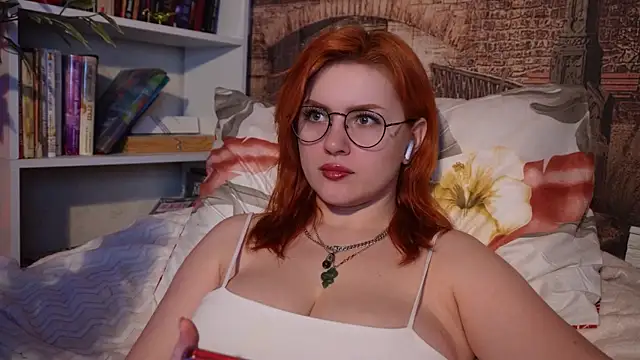 Snapshot of Chriss_Fox chatting on February 2025 03:11:01 PM Chriss Fox online show from February 2025 03:11:01 PM