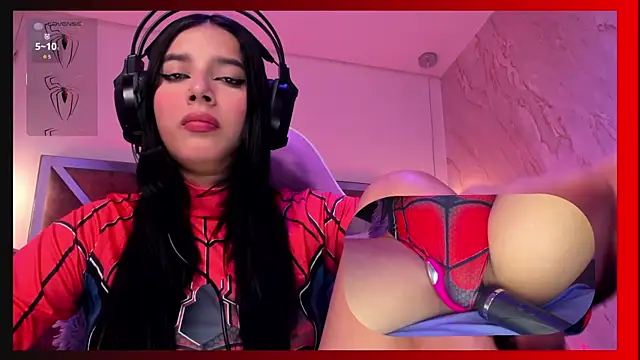 SweetieCloe  online show from April 2026 08:59:01 PM