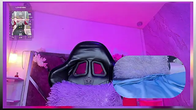 SweetieCloe  online show from January 2026 09:07:02 PM