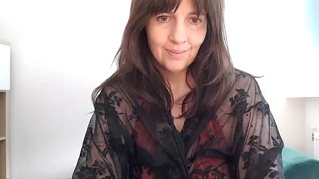 Ella Next Door online show from March 2026 10:32:02 AM