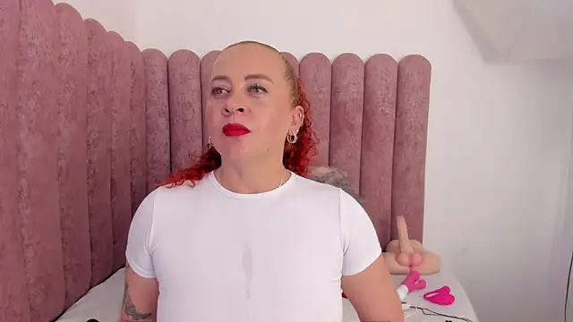 ChannelFox   online show from April 2026 08:26:02 PM