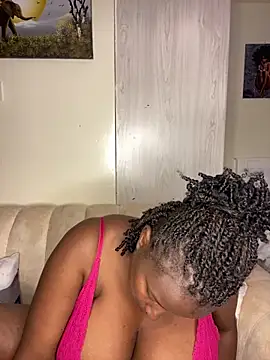 Snapshot of Naughty-sonia2 chatting on February 2025 07:10:01 PM Naughty-sonia2 online show from February 2025 07:10:01 PM