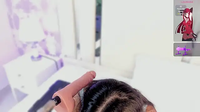 Miliaangeles online show from December 2025 12:28:02 PM