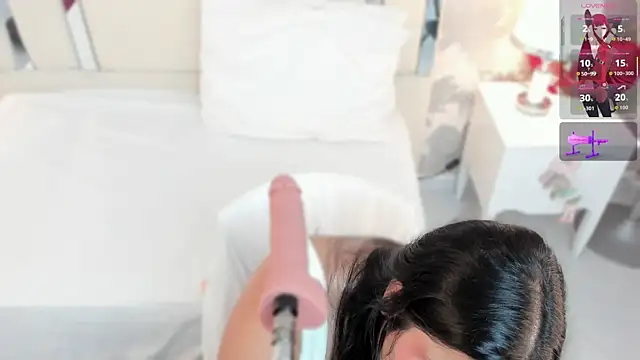 Miliaangeles online show from December 2025 08:39:02 AM