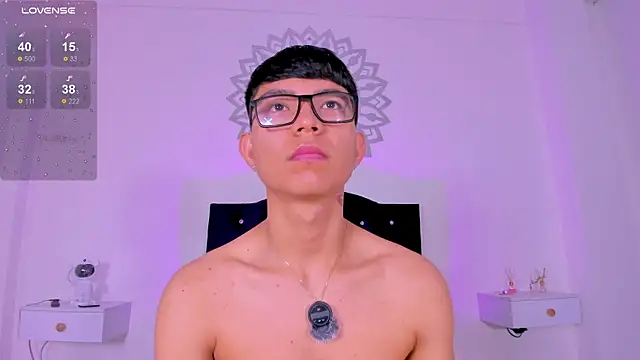 CodyTwink online show from March 2026 01:34:02 PM