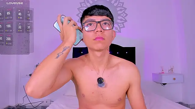 CodyTwink online show from March 2026 02:51:02 PM