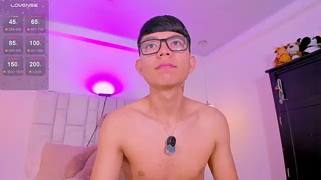 CodyTwink online show from April 2026 01:26:01 PM