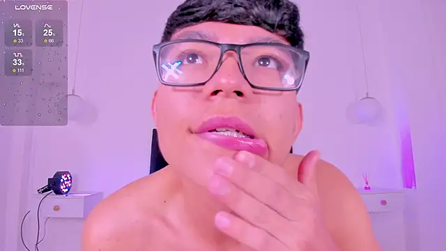 CodyTwink online show from November 2025 03:16:02 PM