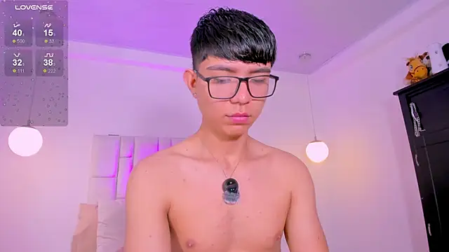 CodyTwink online show from May 2026 07:40:01 PM