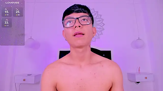 CodyTwink online show from December 2025 02:51:01 PM