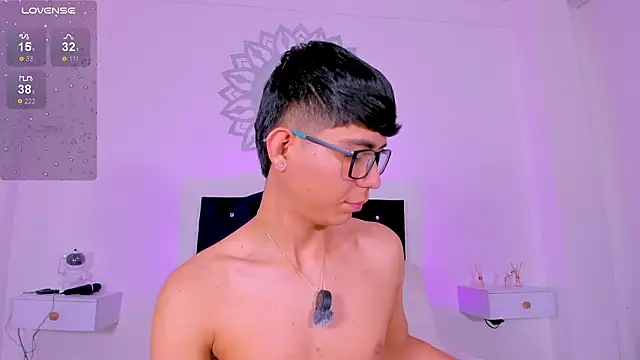 CodyTwink online show from March 2026 01:49:01 PM