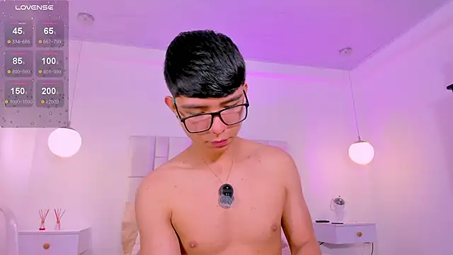 CodyTwink online show from June 2026 11:54:02 PM