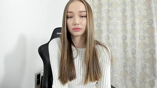 Snapshot of Sweet-bb chatting on October 2025 04:37:02 PM Sweet-bb online show from October 2025 04:37:02 PM