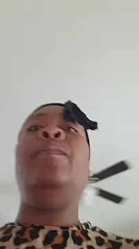 AllLeggs online show from May 2026 05:09:01 PM