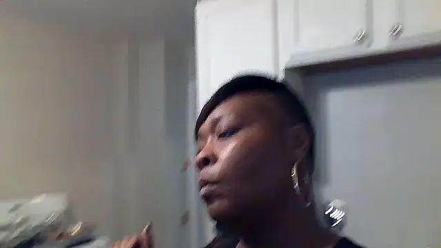 AllLeggs online show from March 2026 09:05:02 PM