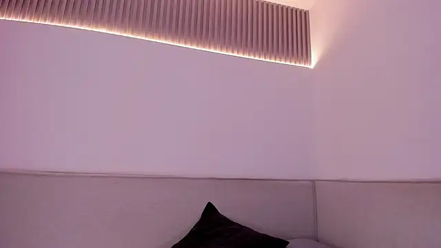 jasminehill  online show from March 2026 02:05:01 PM